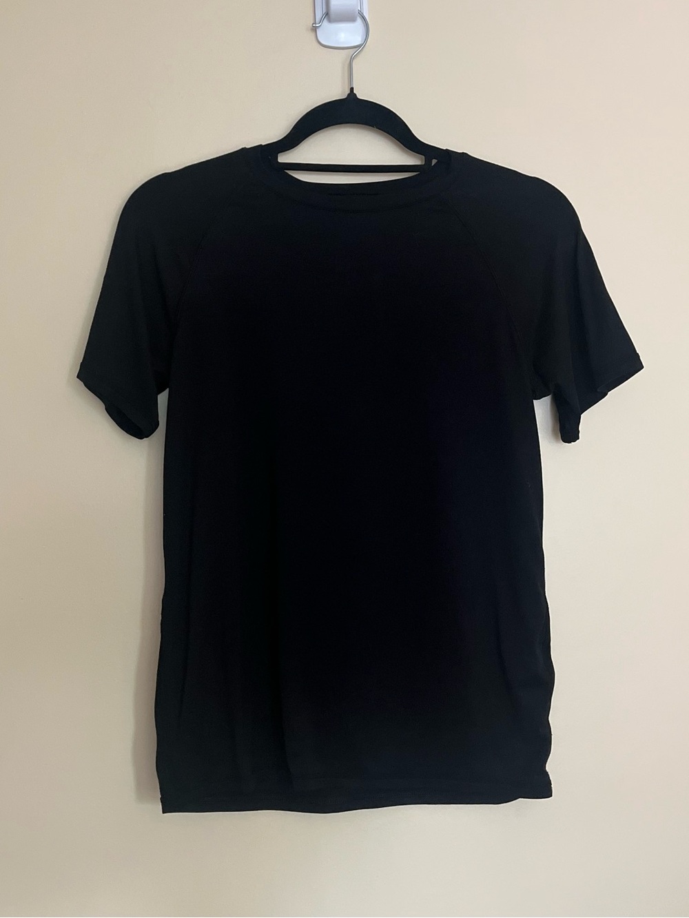 32 degrees active wear t-shirt boys size L